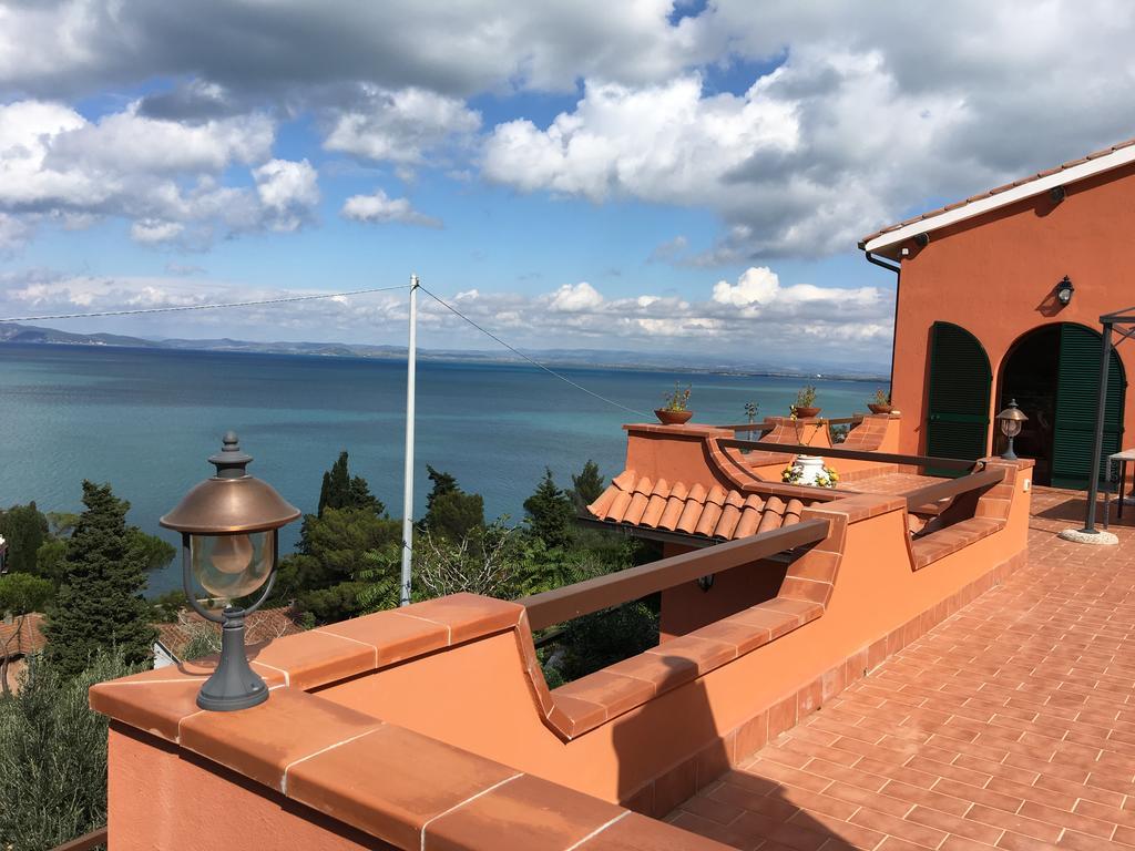 ポルト・サント・ステーファノCasa Azzurraアパートメント エクステリア 写真